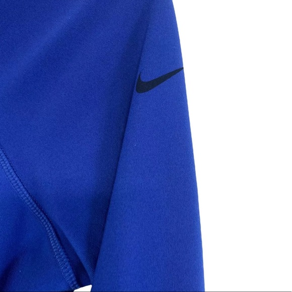 WOMENS NIKE DRI FIT BLUE ZIP UP JACKET W/THUMBHOLES LOGO ON SLEEVES SIZE L - Picture 7 of 8